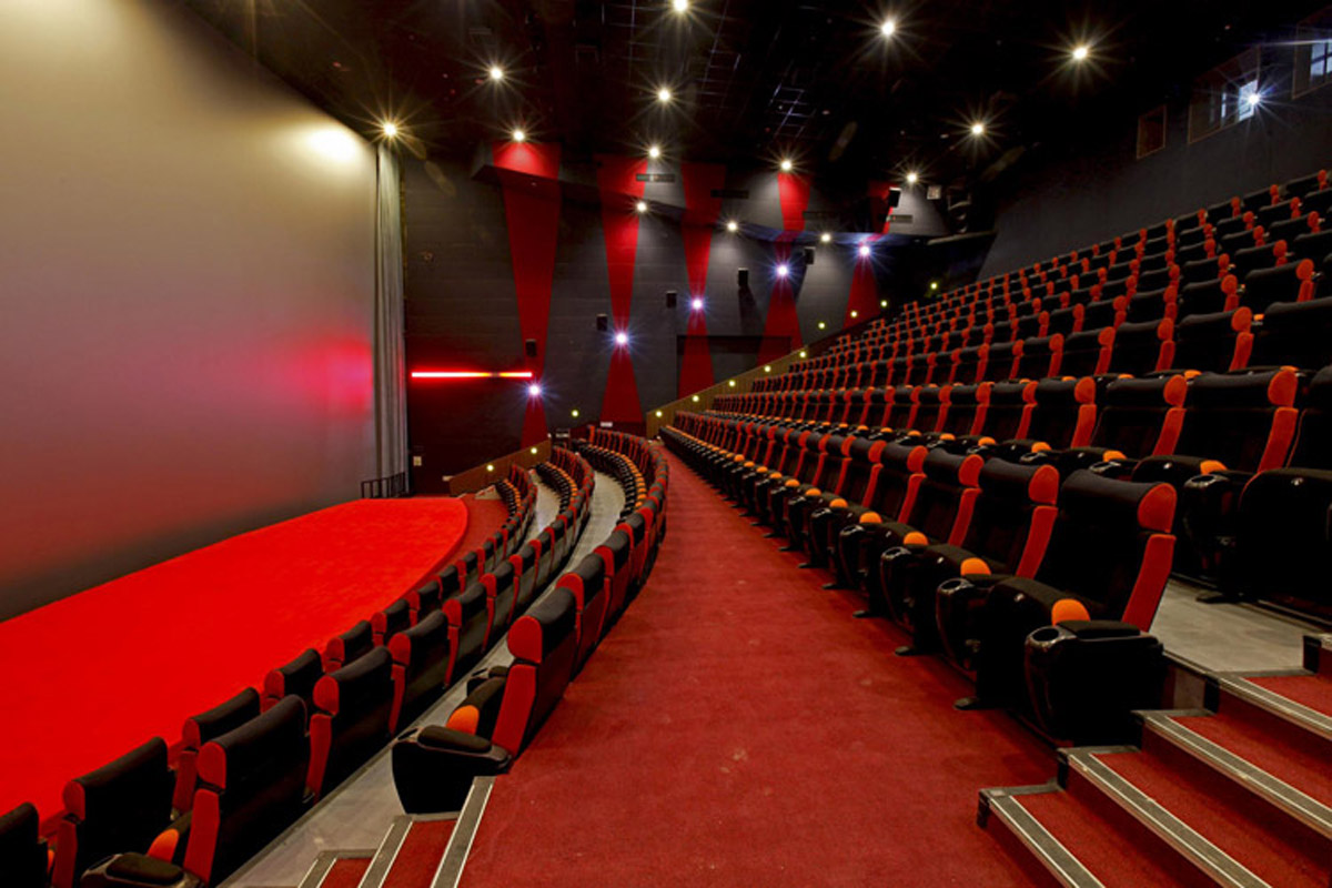 红原环幕影院IMAX4D巨幕影院